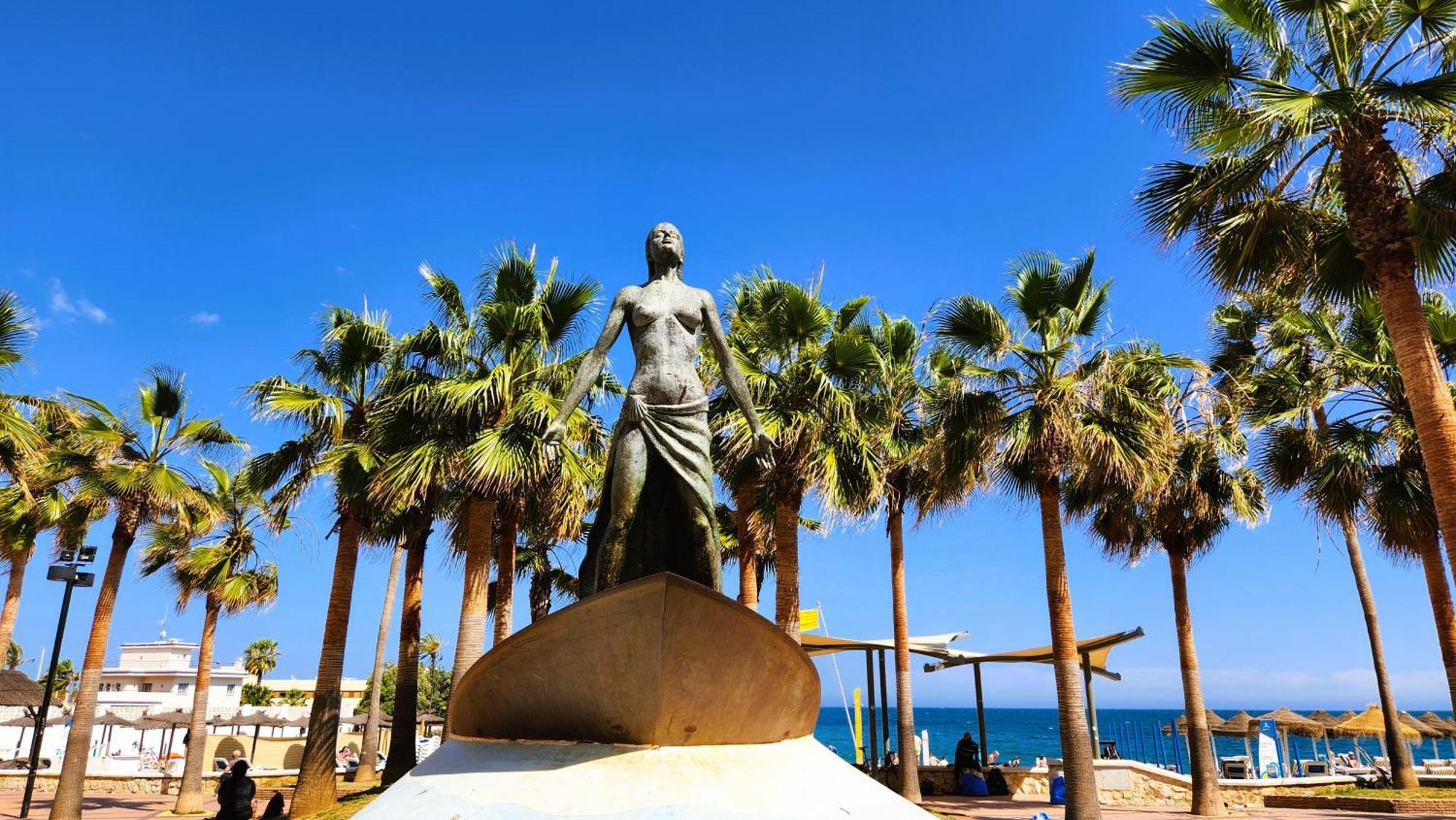 Stunning Fuengirola Gem With City And Sea Views ภายนอก รูปภาพ